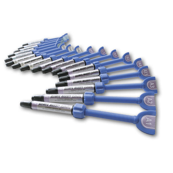 CLEARFIL MAJESTY™ Esthetic, Spritze